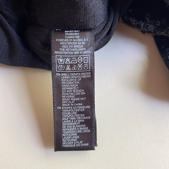 Forever 21 Black Sequin Pull On Shorts - Picture 4 of 7